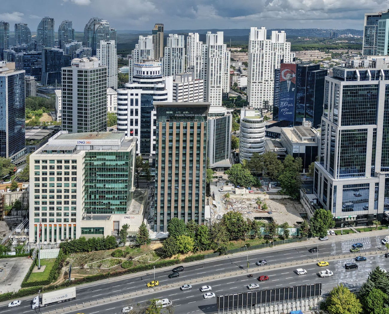 PEKER TOWER MASLAK